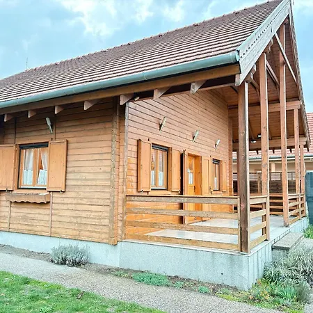 Evelyne Vakantiehuis Fertőrákos